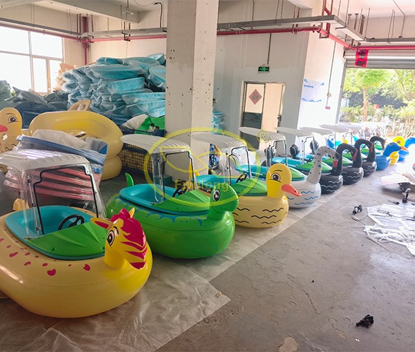Fwulong bumper boat4.jpg
